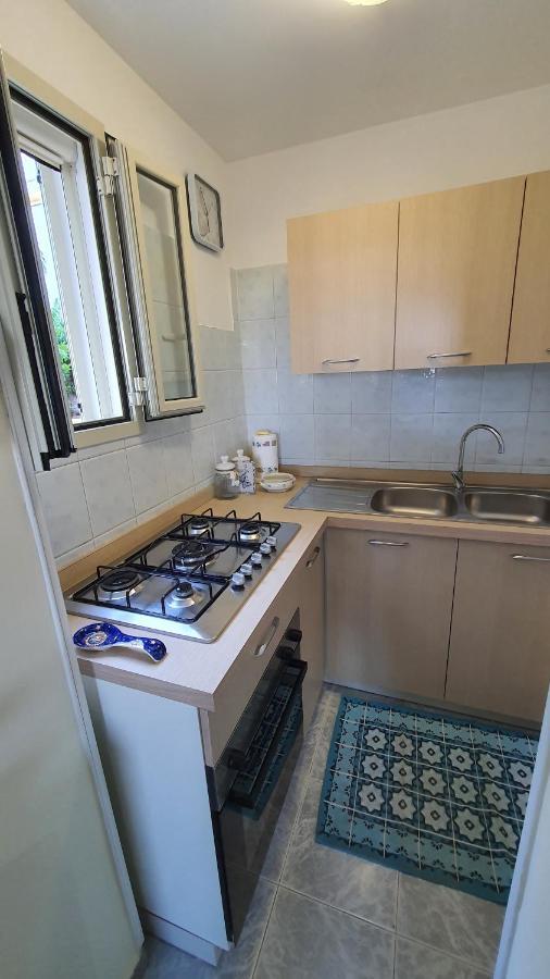 Casa Vacanze "Il Carrubo" Gagliano del Capo Exterior foto